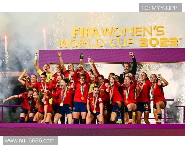 男足球星亲临女足世界杯现场 见证女子足球崛起与精彩对决 男足球星亲临女足世界杯现场 见证女子足球崛起与精彩对决